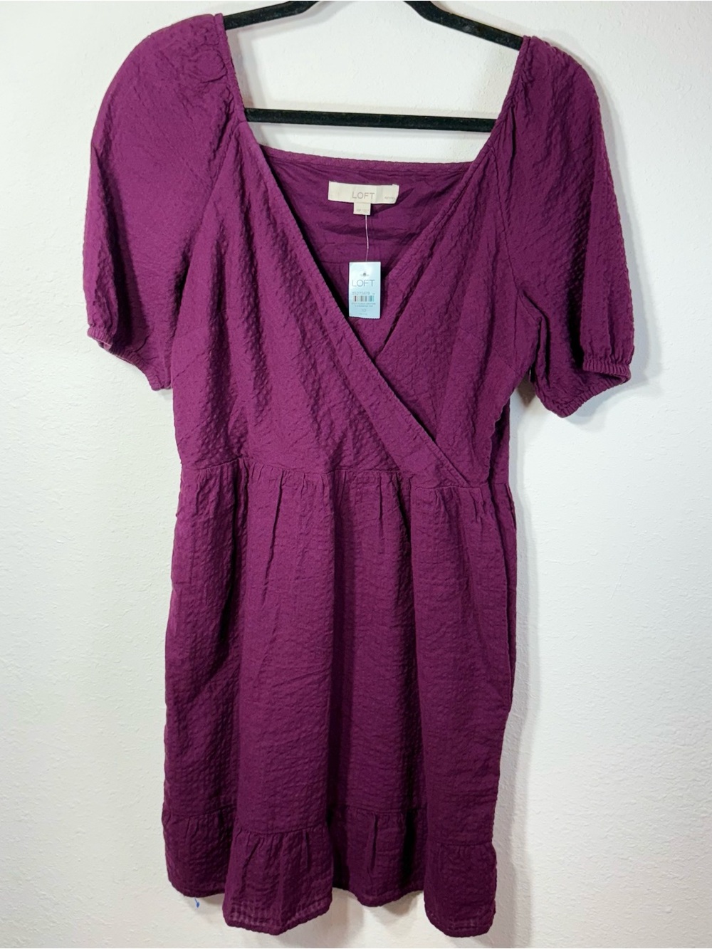 Loft Petite 10 Crinkle Flounce Puff Sleeve Purple Wrap Ruffle Bottom Dress